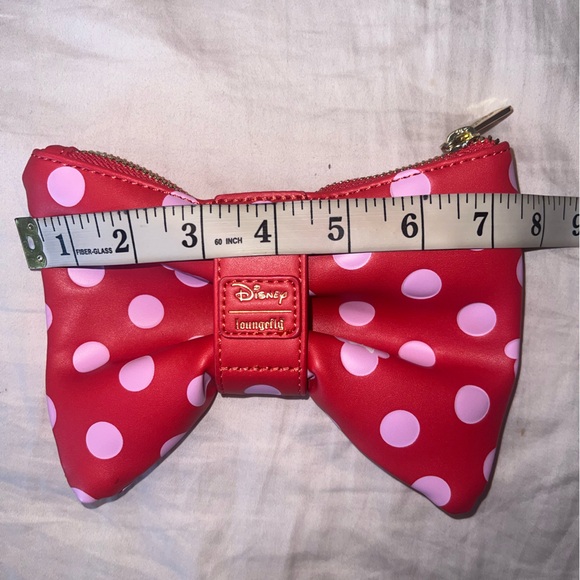 Loungefly Like New Minnie Bow Small Pouch - Picture 7 of 10